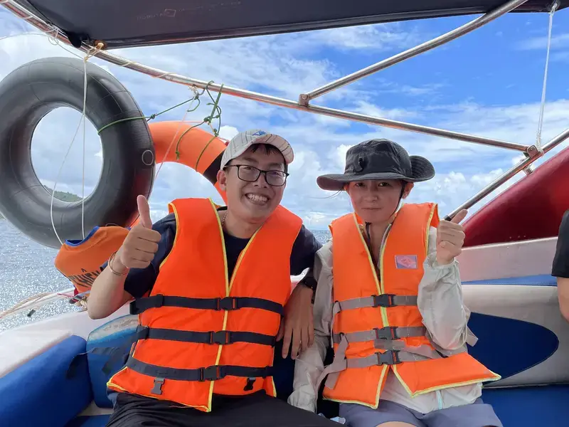 Khám Phá Hệ Sinh Thái Biển Đa Dạng Tại Hòn Nưa