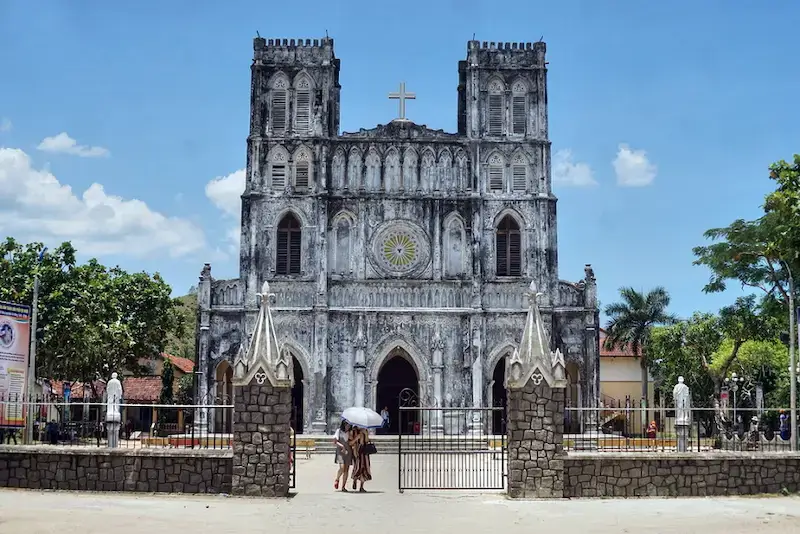 Kiến trúc độc đáo mang đậm phong cách Gothic